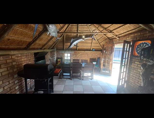 4 BEDROOM HOUSE FOR SALE IN ELSPARK